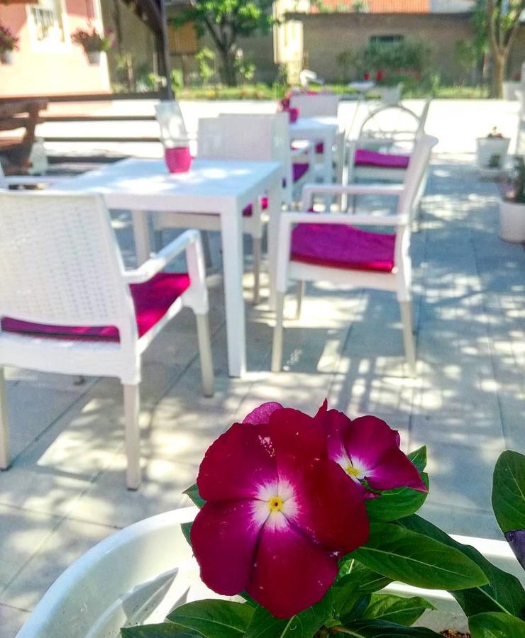 Maslina Rooms Smederevo Exterior photo