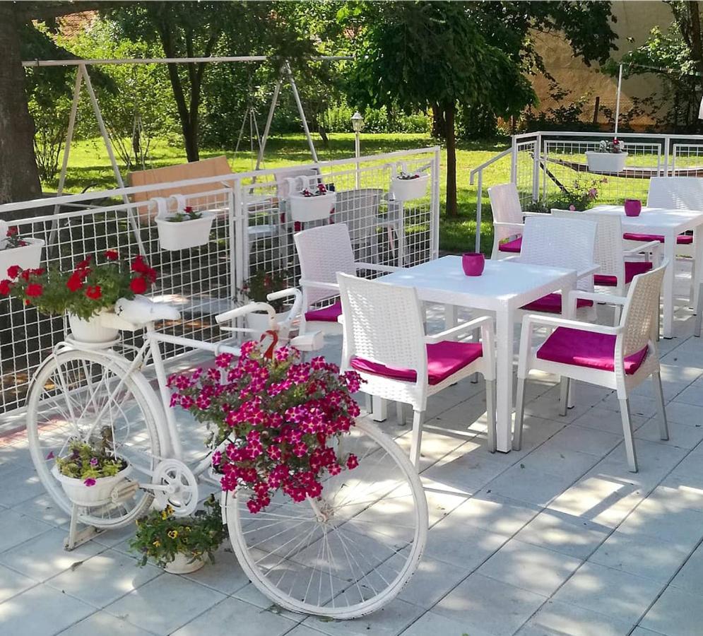 Maslina Rooms Smederevo Exterior photo